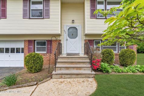 586 Pennsylvania Avenue Brick NJ 08724