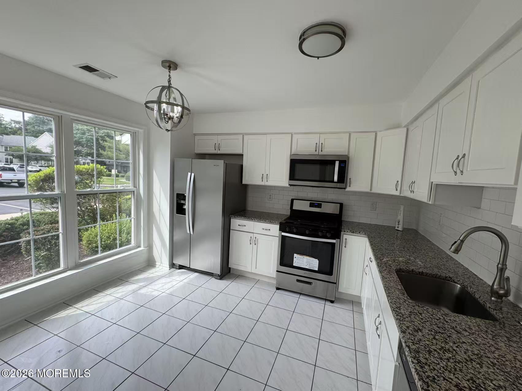 496 Cottonwood Court Howell NJ 07731