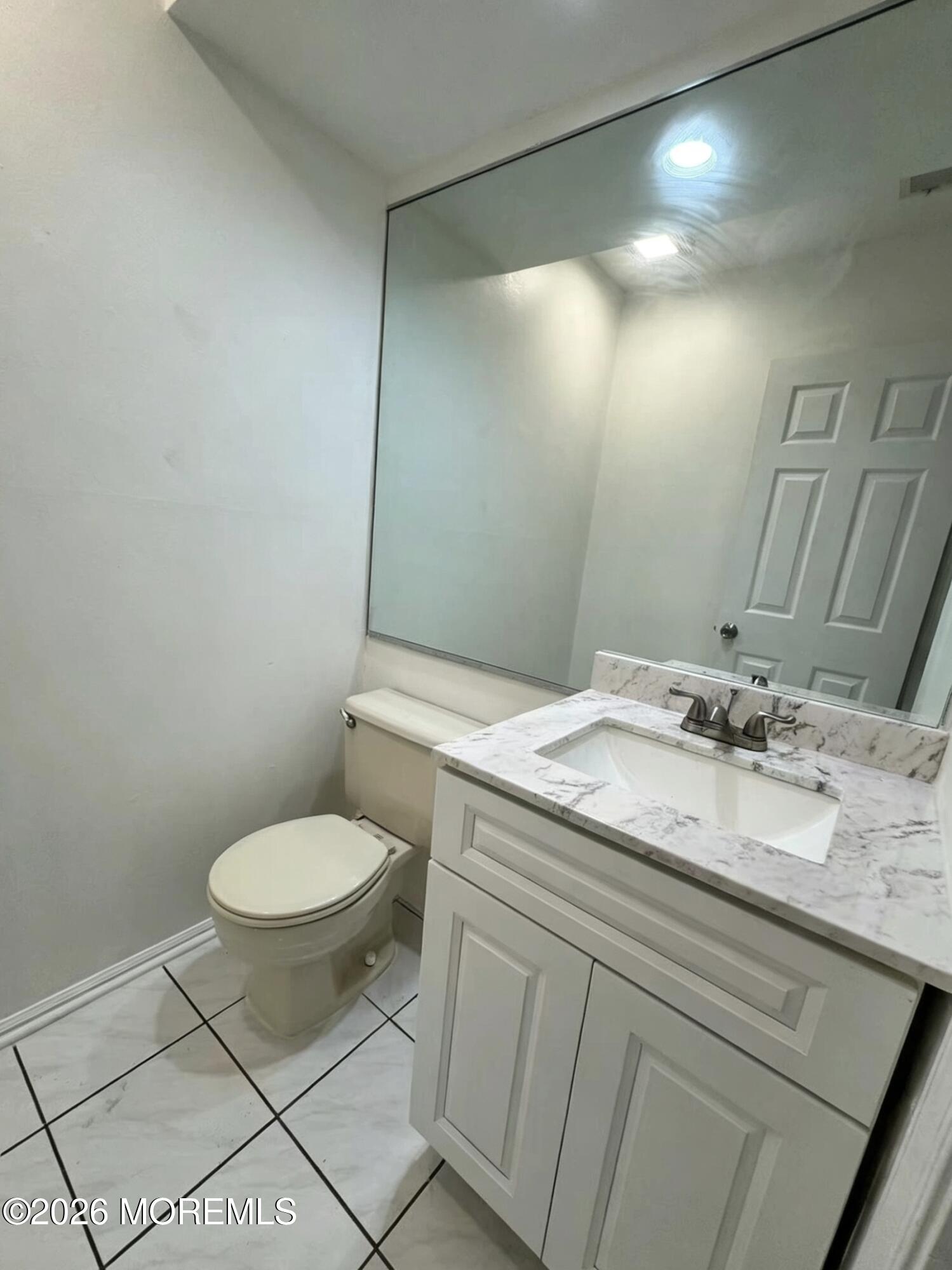 496 Cottonwood Court Howell NJ 07731