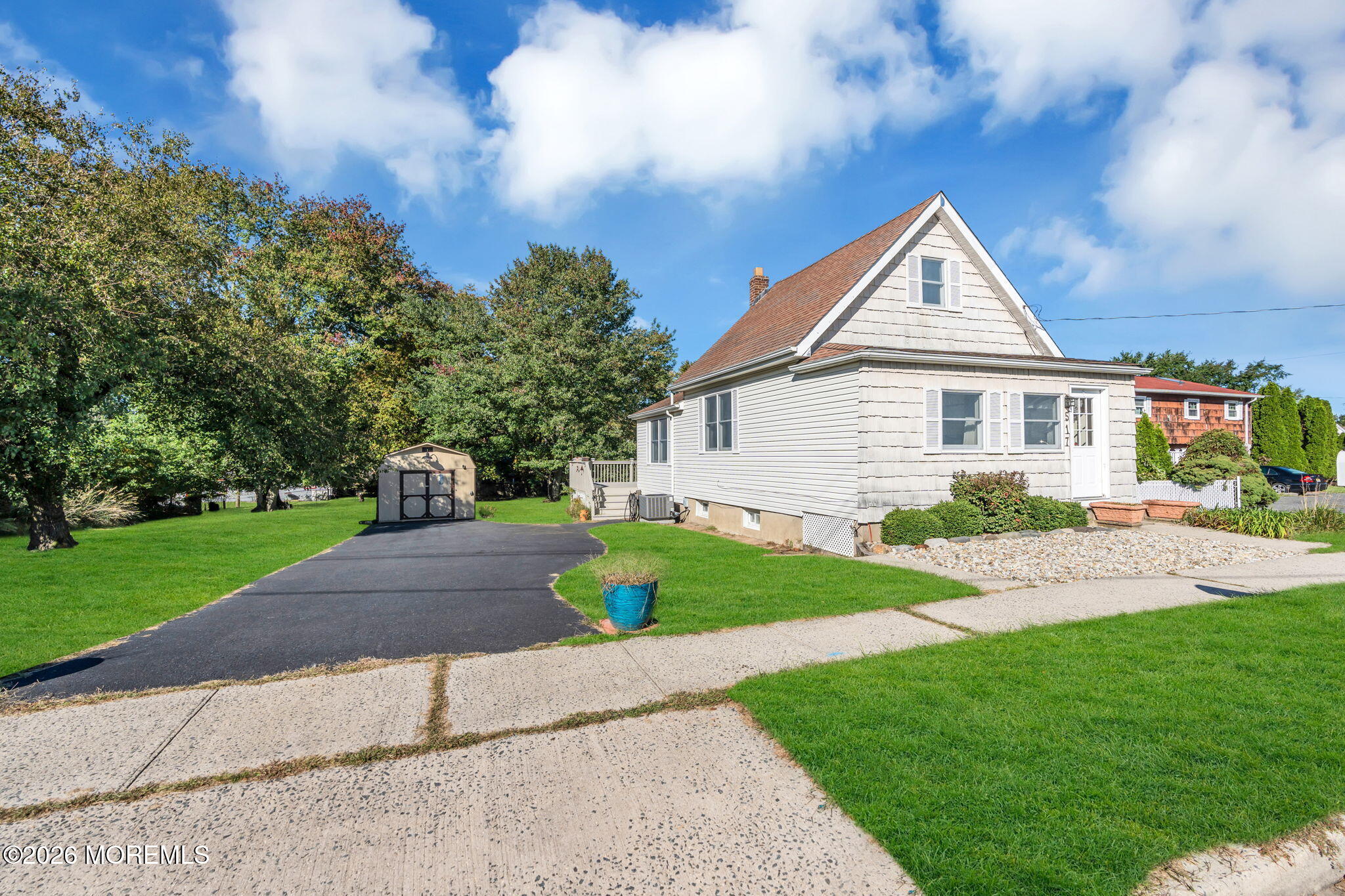 517 Line Road Aberdeen NJ 07747