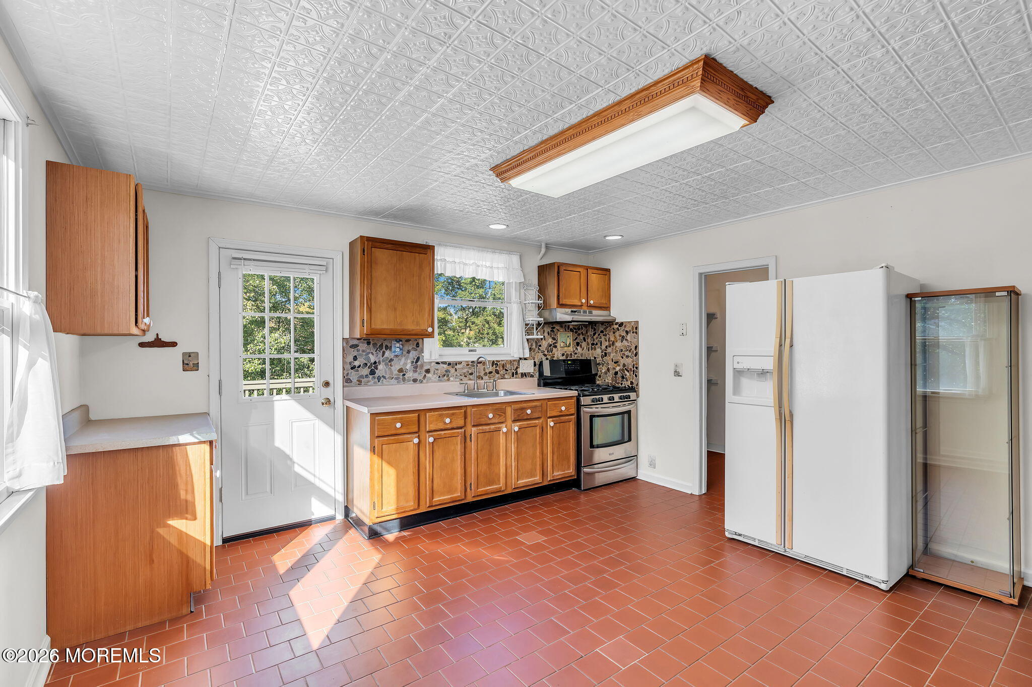 517 Line Road Aberdeen NJ 07747
