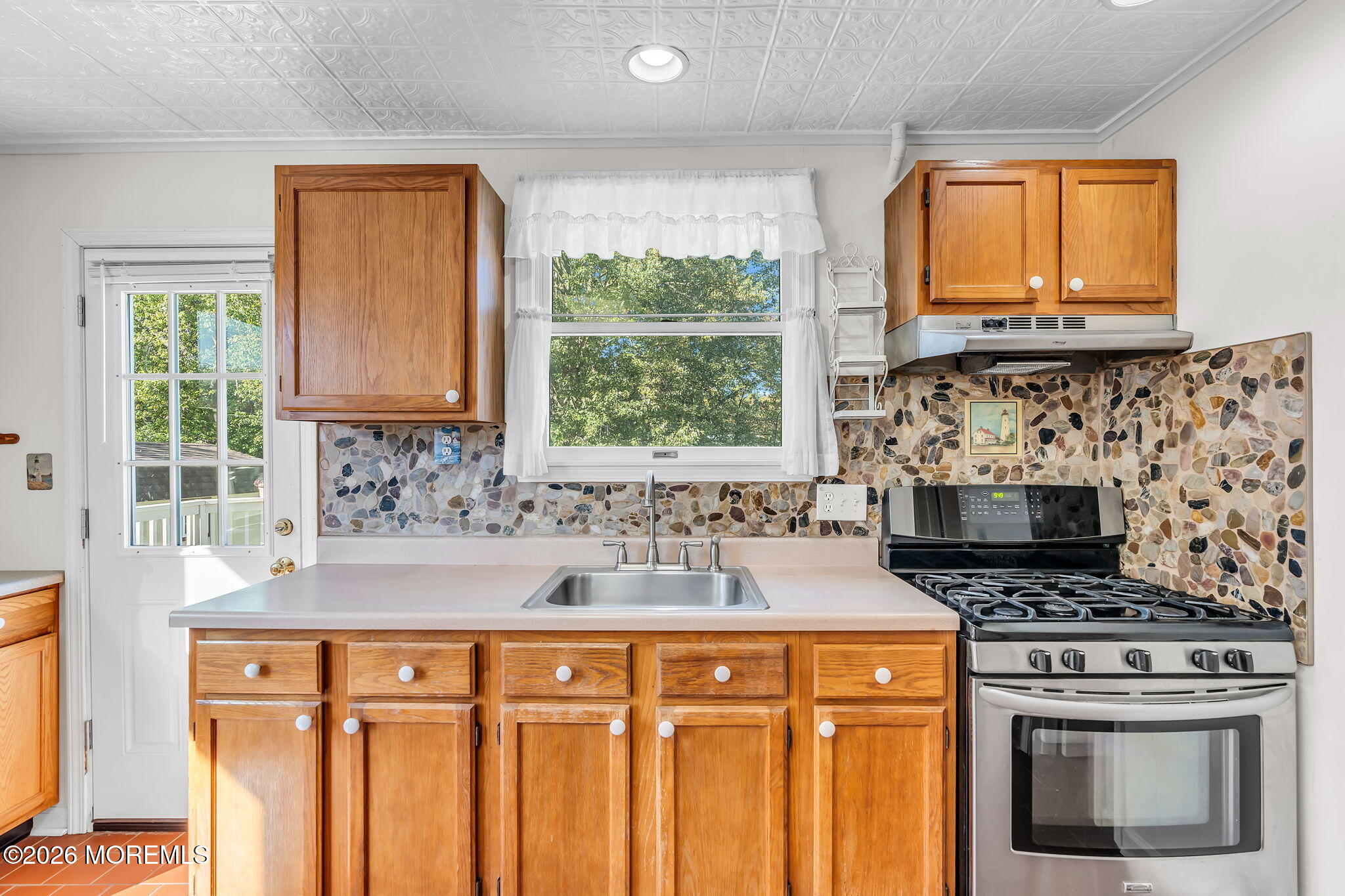 517 Line Road Aberdeen NJ 07747