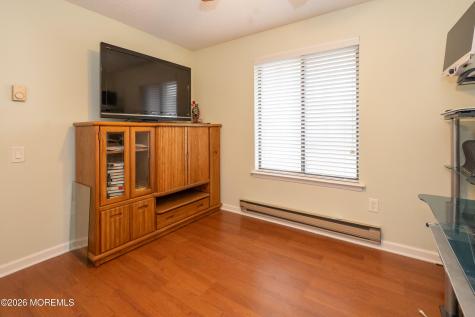 264B Crosse Drive Monroe NJ 08831