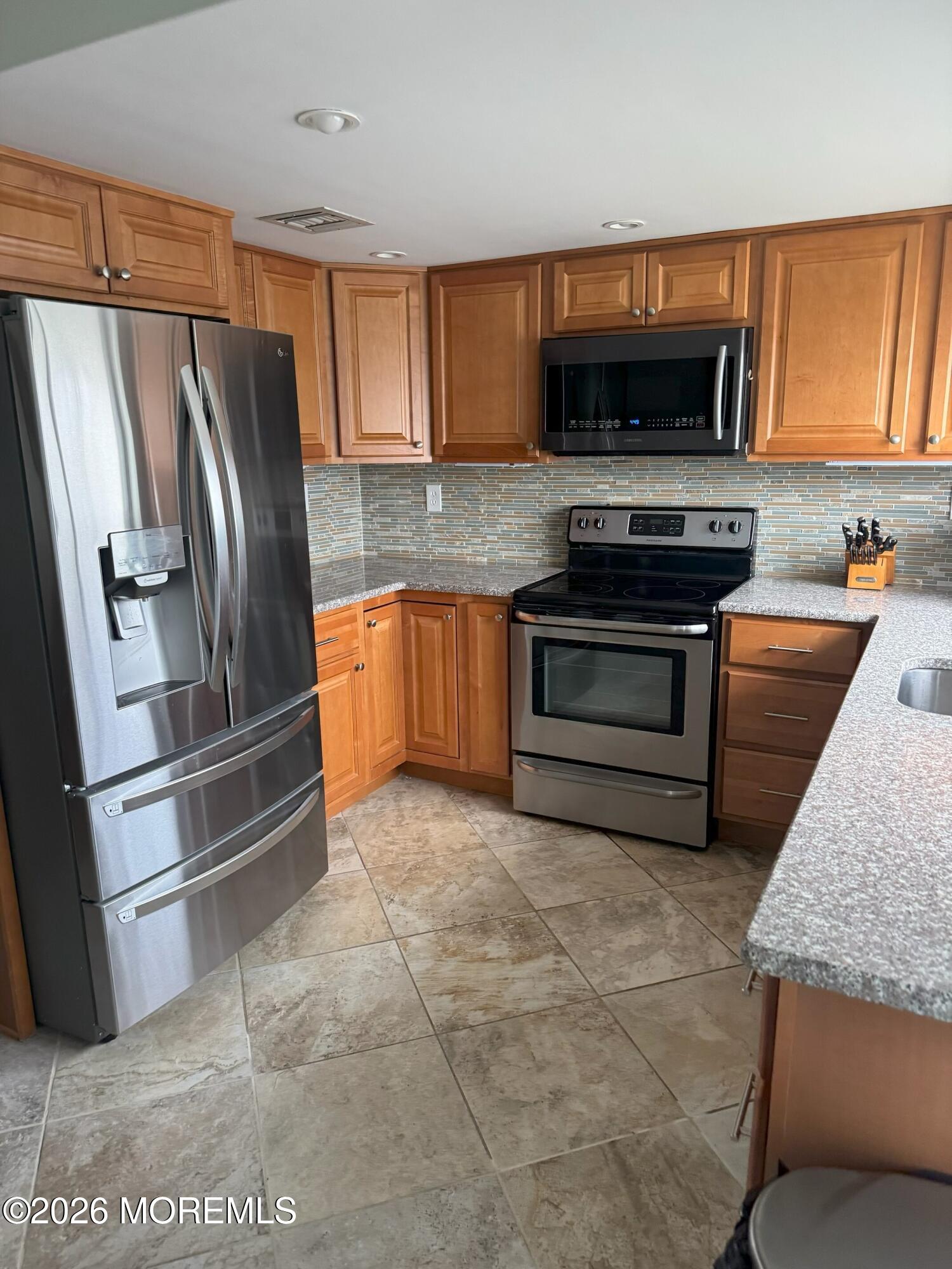 264B Crosse Drive Monroe NJ 08831