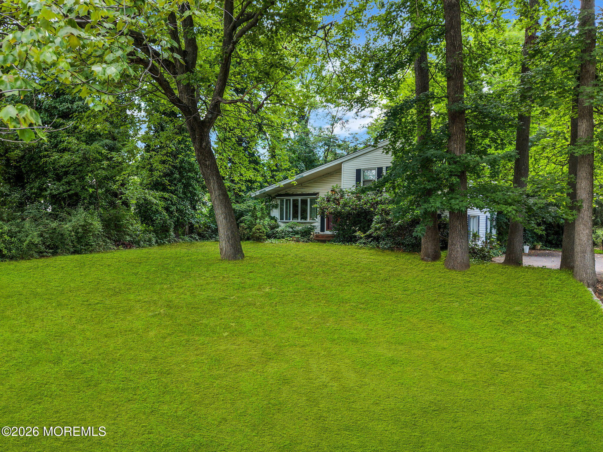 390 Church Street Belford NJ 07718