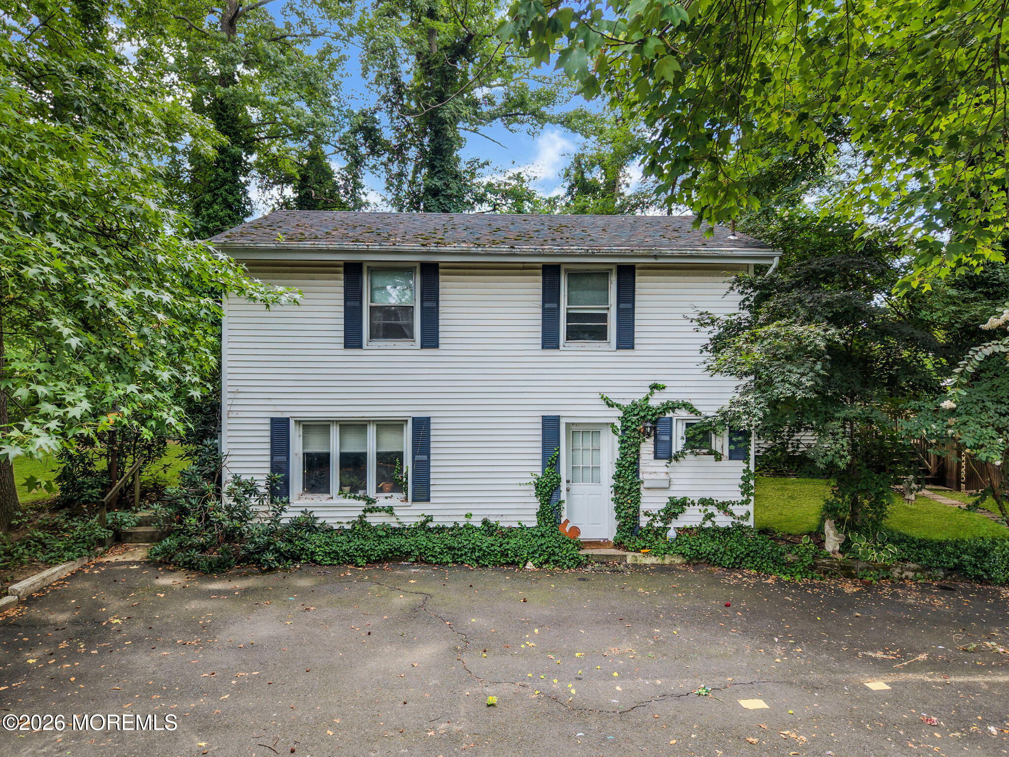 390 Church Street Belford NJ 07718