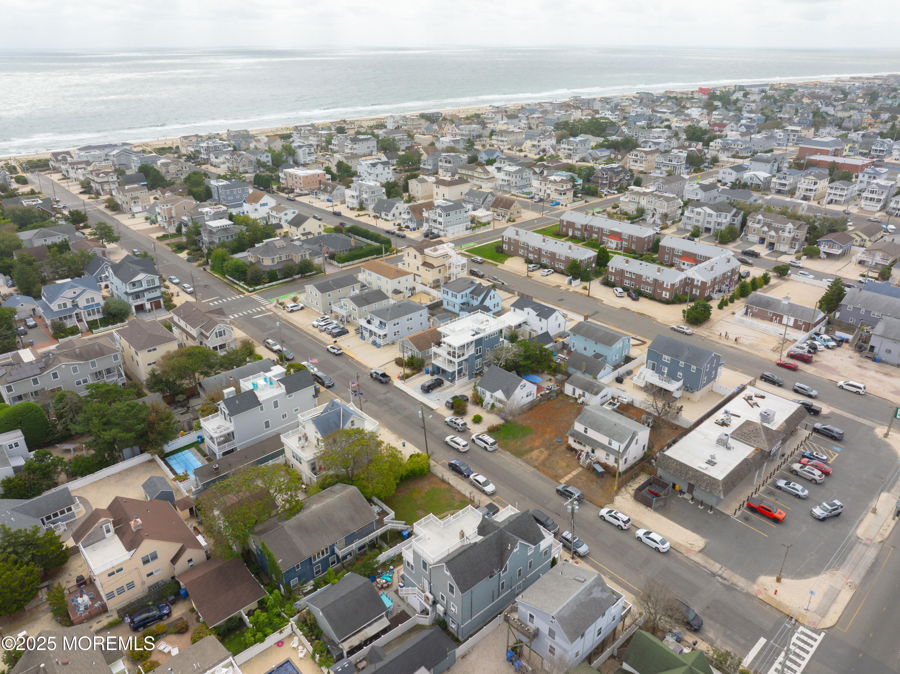221 11th Street Beach Haven NJ 08008