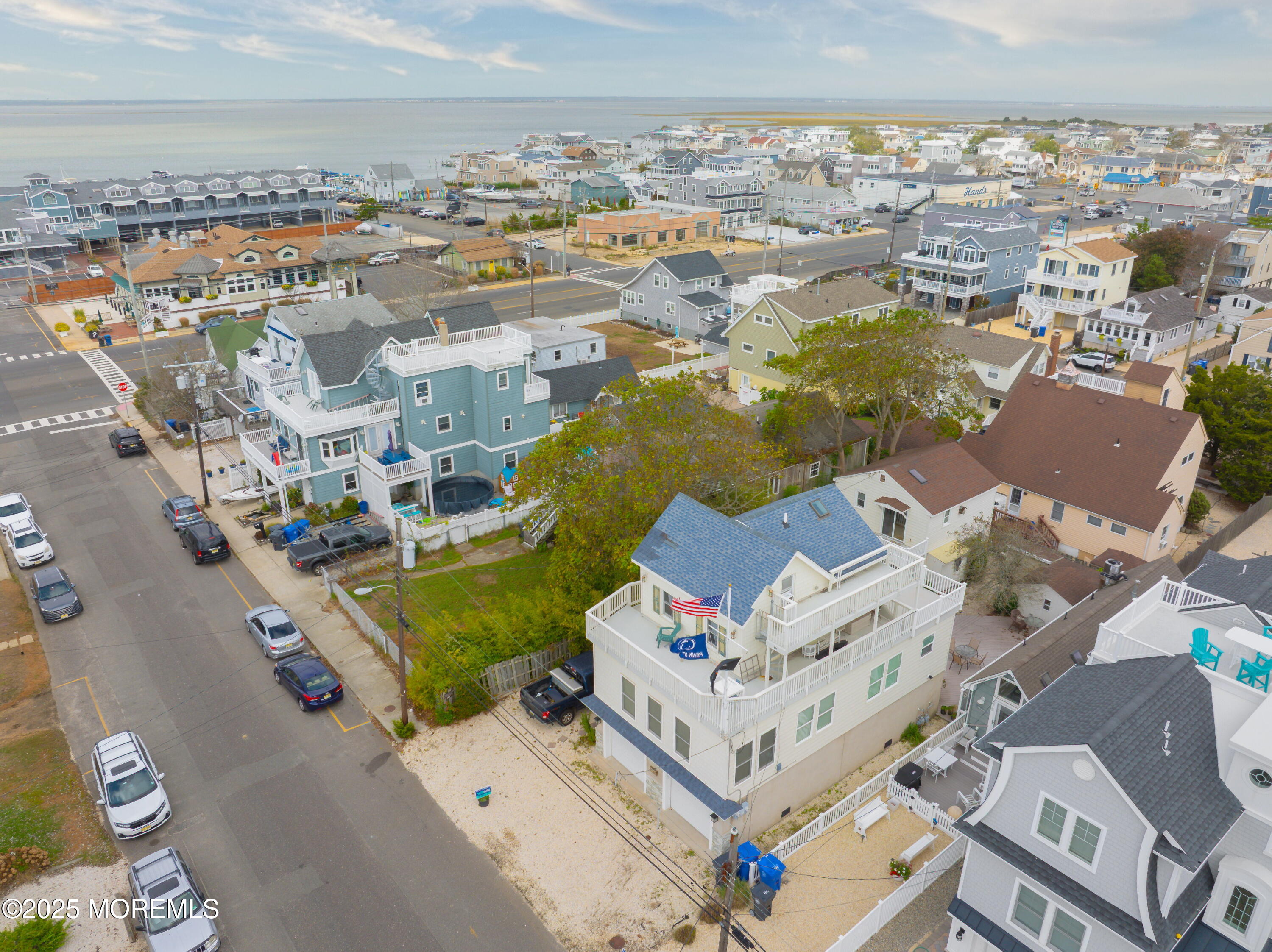 221 11th Street Beach Haven NJ 08008