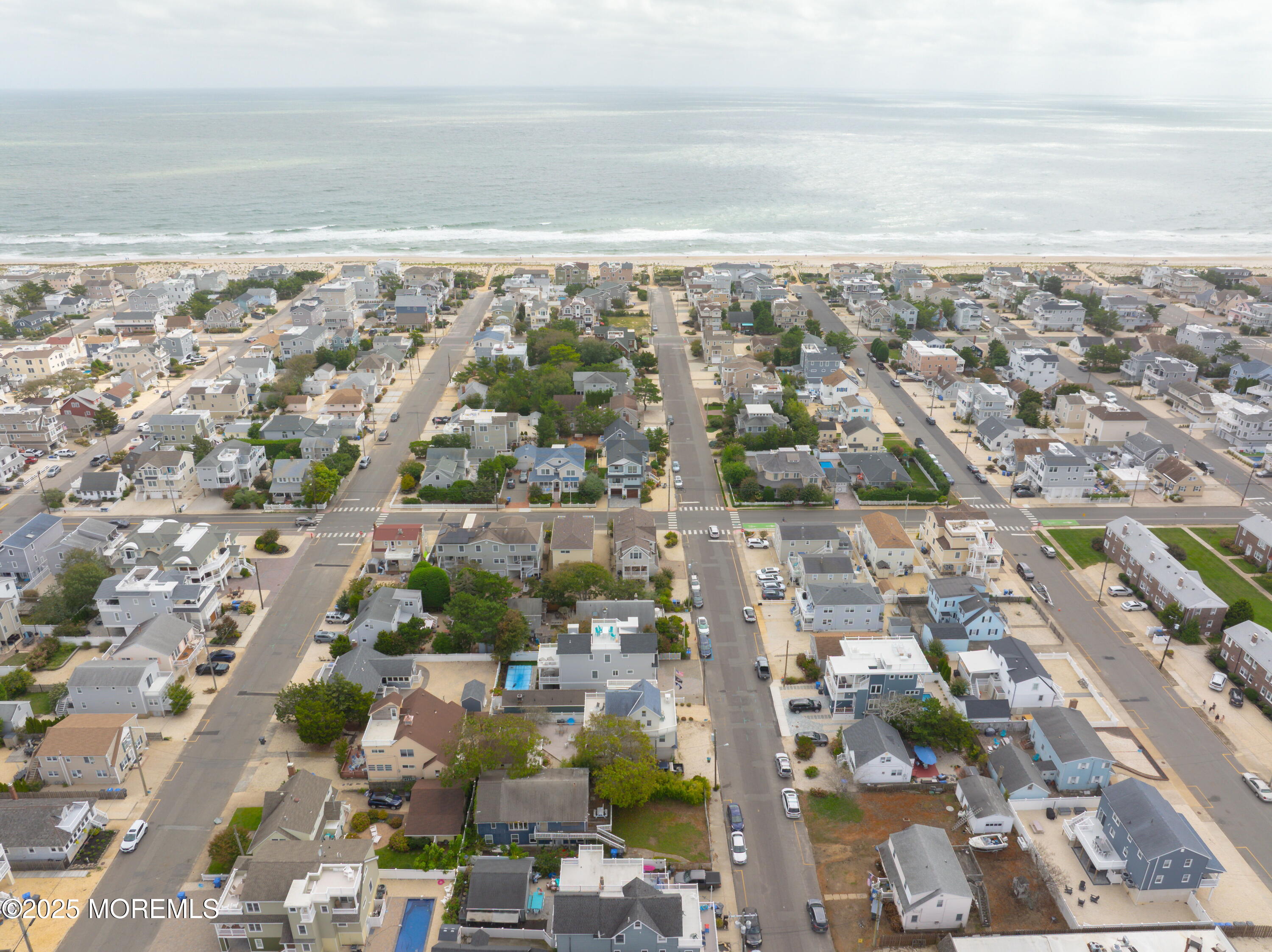 221 11th Street Beach Haven NJ 08008