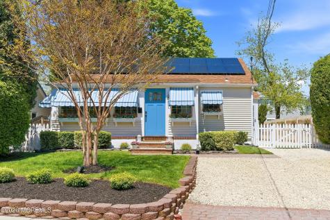 594 Princeton Avenue Brick NJ 08724
