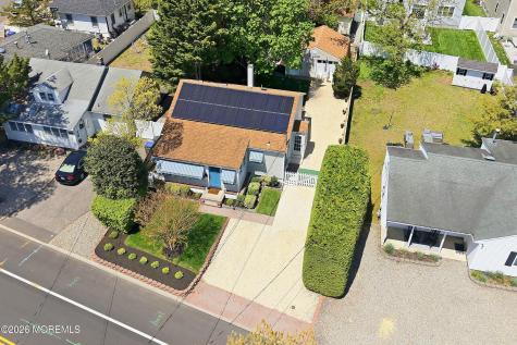 594 Princeton Avenue Brick NJ 08724