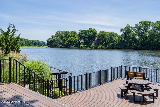 112 Manchester Court Red Bank NJ 07701