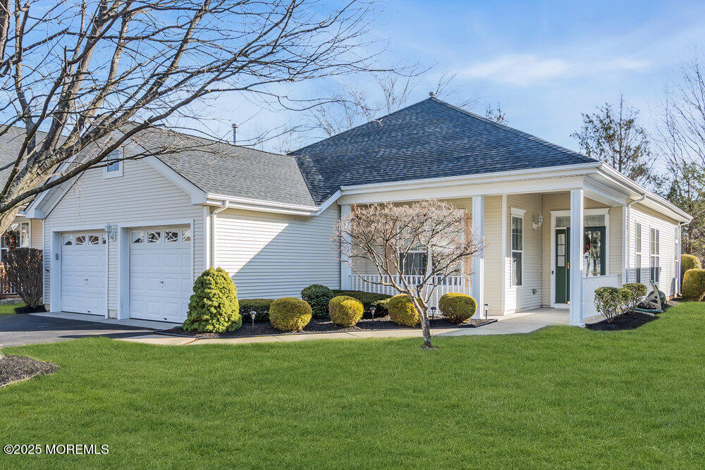 12 Quicksilver Court Lakewood NJ 08701