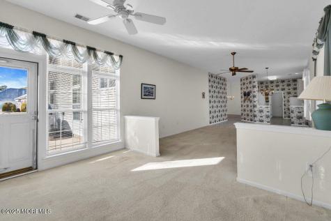 12 Quicksilver Court Lakewood NJ 08701