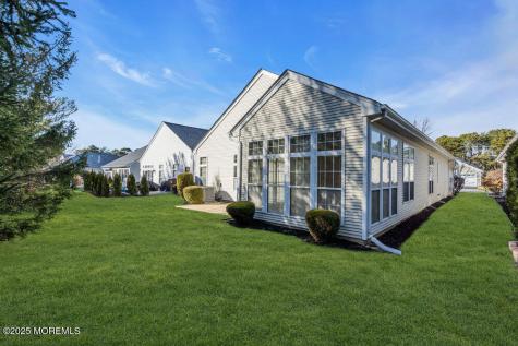 12 Quicksilver Court Lakewood NJ 08701