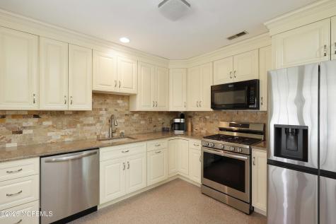 1572 Lacebark Road Toms River NJ 08755