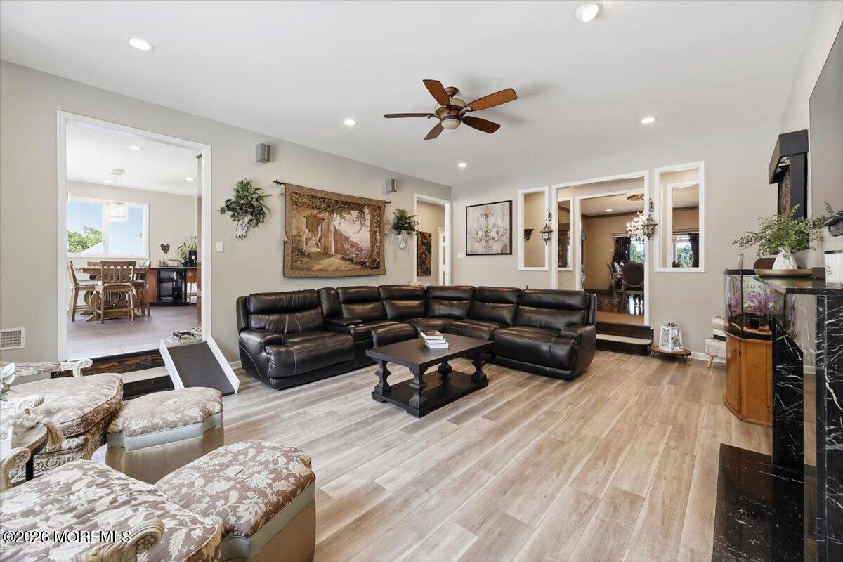 9 Landmark Lane Marlboro NJ 07746