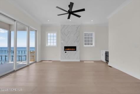 657 Bayview Drive Toms River NJ 08753