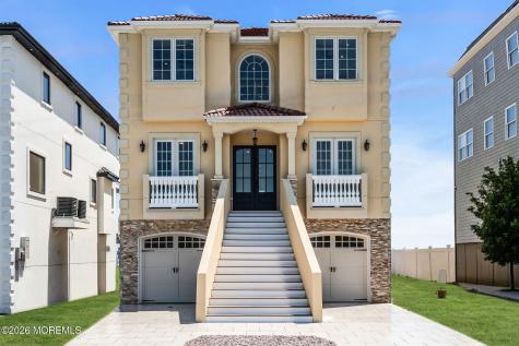 657 Bayview Drive Toms River NJ 08753