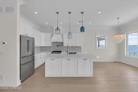 657 Bayview Drive Toms River NJ 08753
