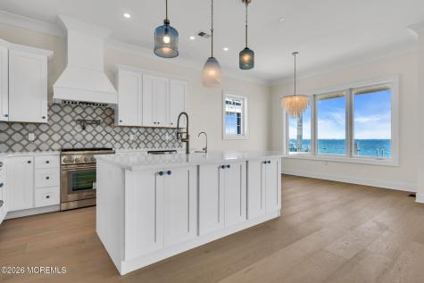 657 Bayview Drive Toms River NJ 08753