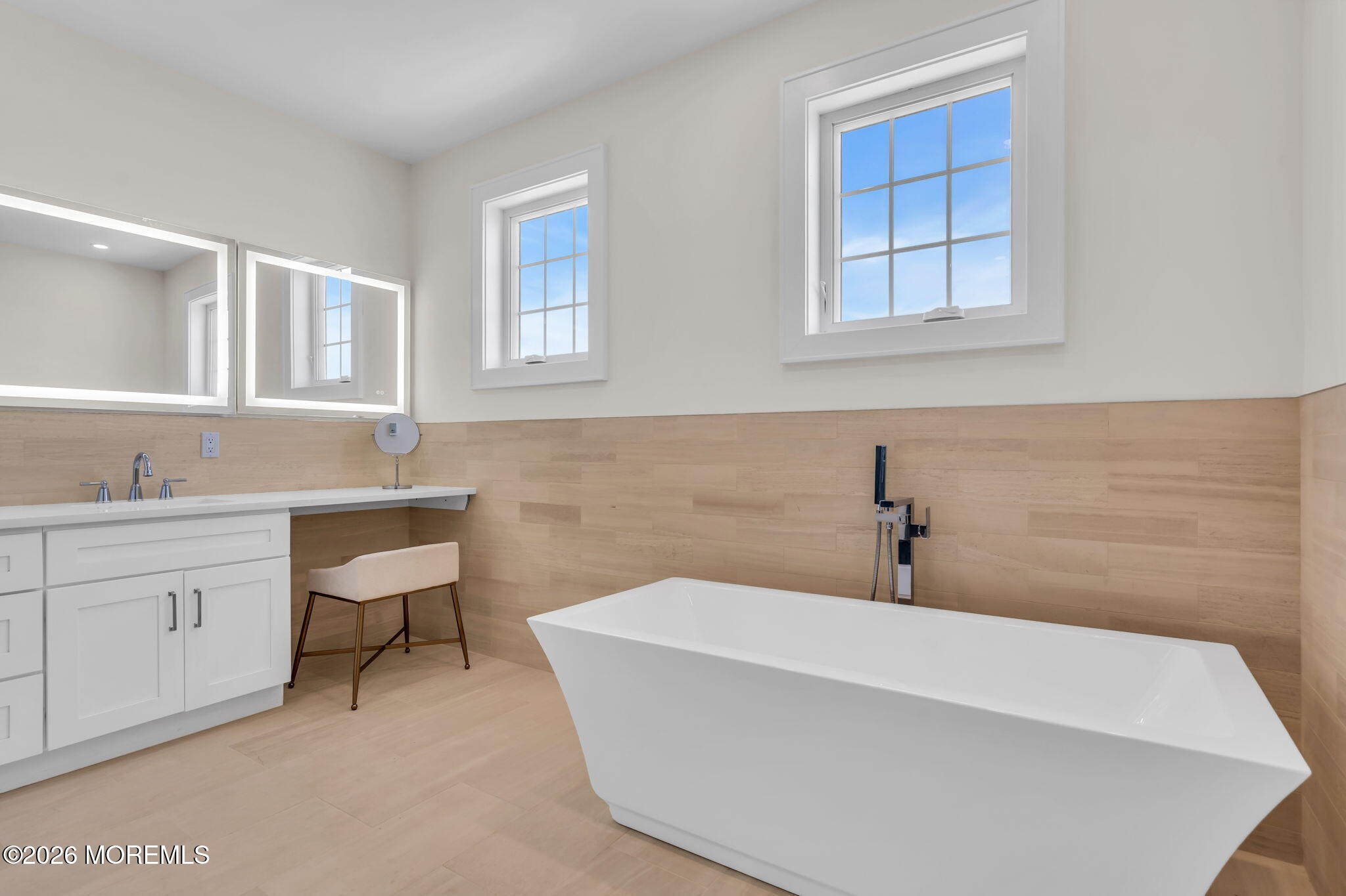 657 Bayview Drive Toms River NJ 08753