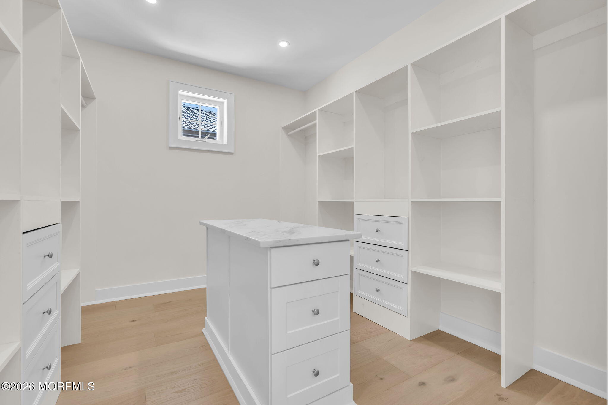 657 Bayview Drive Toms River NJ 08753