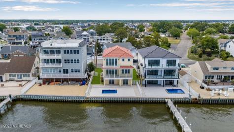 657 Bayview Drive Toms River NJ 08753