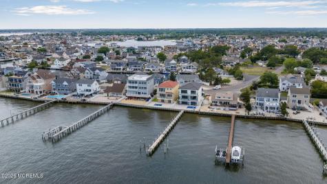657 Bayview Drive Toms River NJ 08753