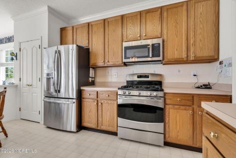 24 Greensprings Drive Lakewood NJ 08701