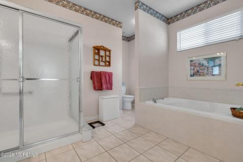 24 Greensprings Drive Lakewood NJ 08701