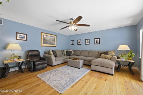 157 Squall Road Manahawkin NJ 08050