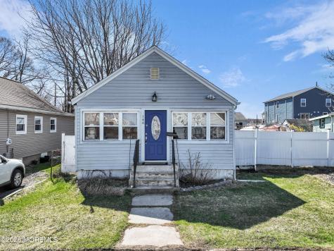 140 7th Street Hazlet NJ 07734