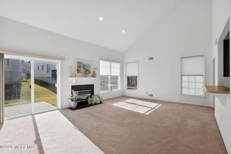 211 Bradwick Way Marlboro NJ 07746