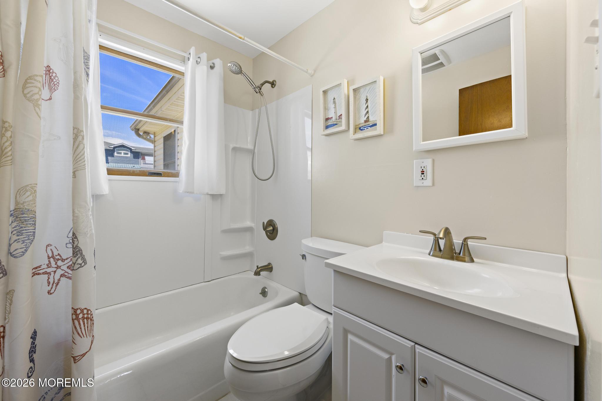 22 Joan Drive Manahawkin NJ 08050
