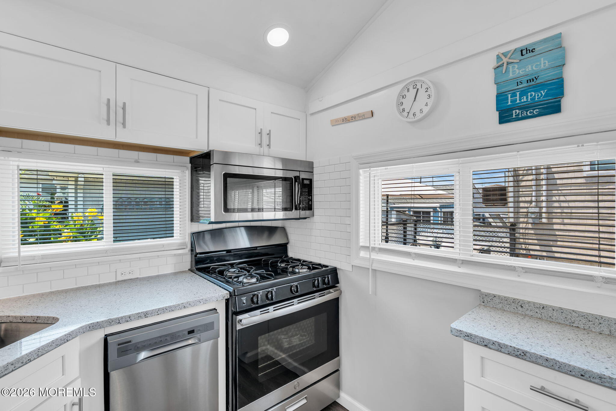 15 E Bayberry Way Lavallette NJ 08735