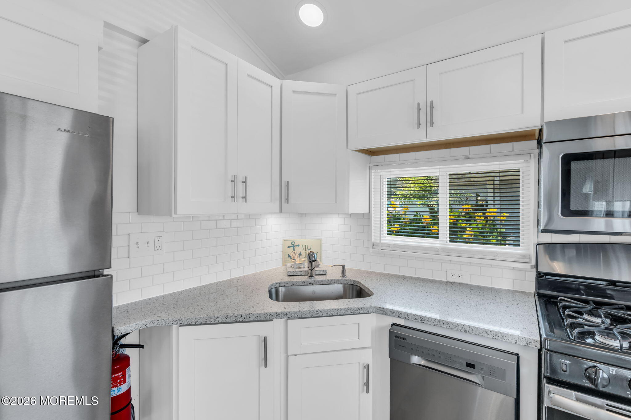 15 E Bayberry Way Lavallette NJ 08735
