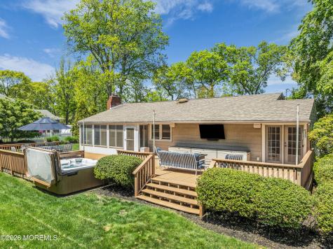 439 Monmouth Avenue Pine Beach NJ 08741