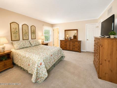 108 Lonny Court Toms River NJ 08753