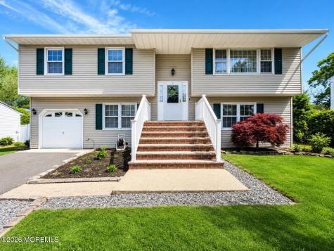 108 Lonny Court Toms River NJ 08753