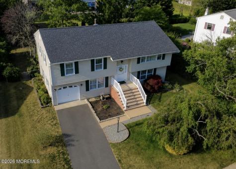 108 Lonny Court Toms River NJ 08753
