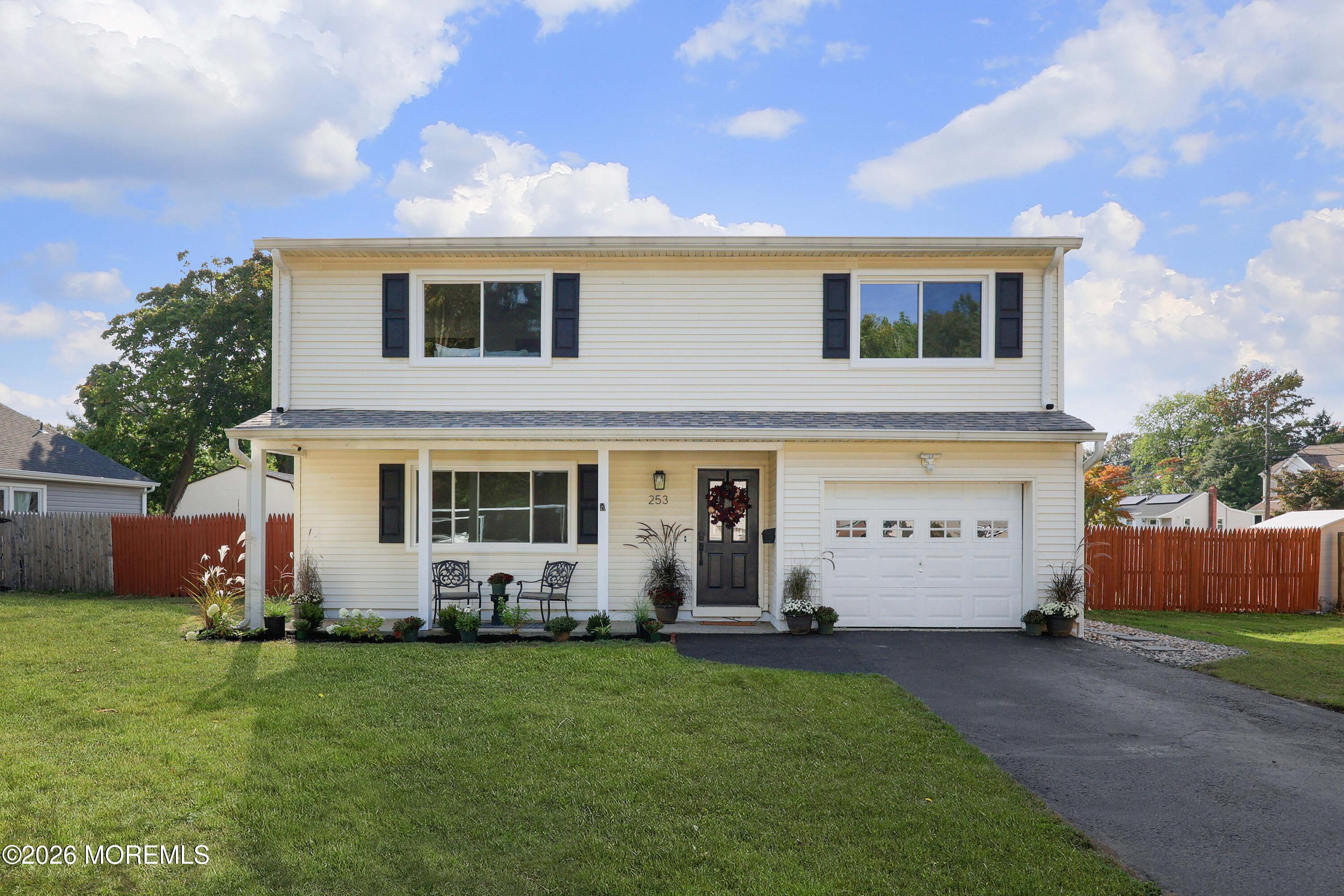 253 Forest Avenue Middletown NJ 07748
