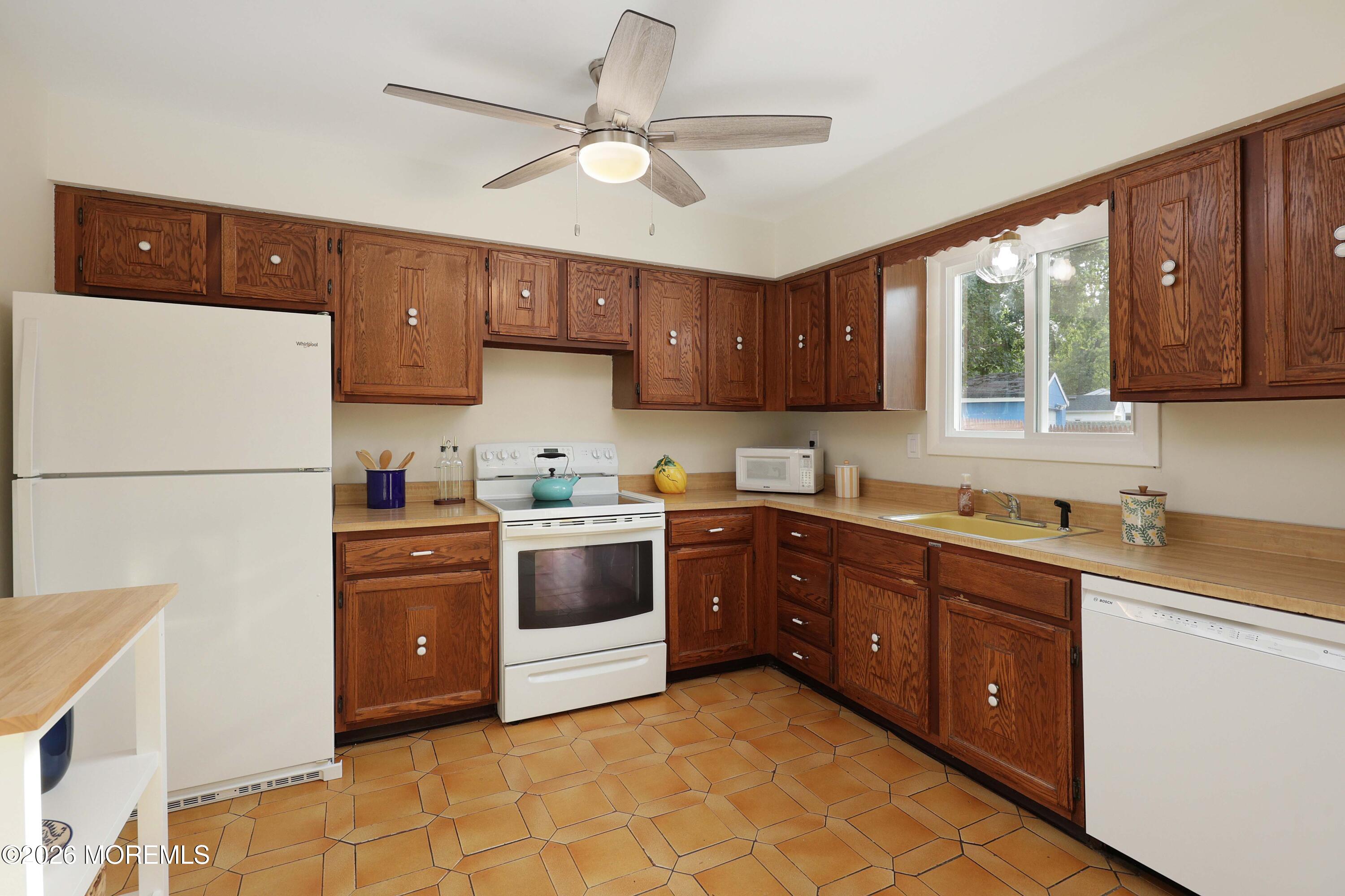 253 Forest Avenue Middletown NJ 07748