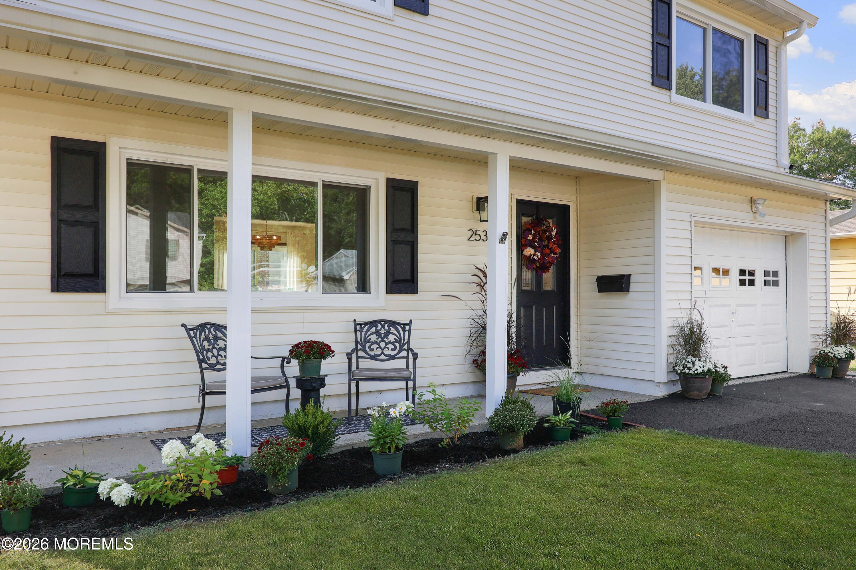 253 Forest Avenue Middletown NJ 07748