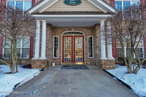 515 Sophee Lane Lakewood NJ 08701