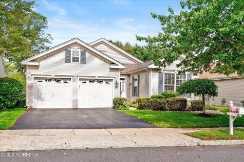 10 Powderhorn Way Allentown NJ 08501