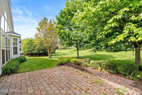 10 Powderhorn Way Allentown NJ 08501