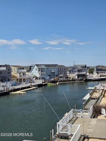 37 Frank Drive Manahawkin NJ 08050