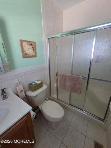 37 Frank Drive Manahawkin NJ 08050