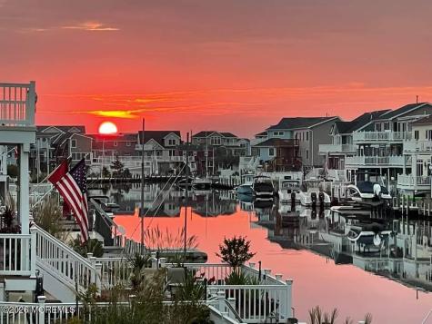 37 Frank Drive Manahawkin NJ 08050